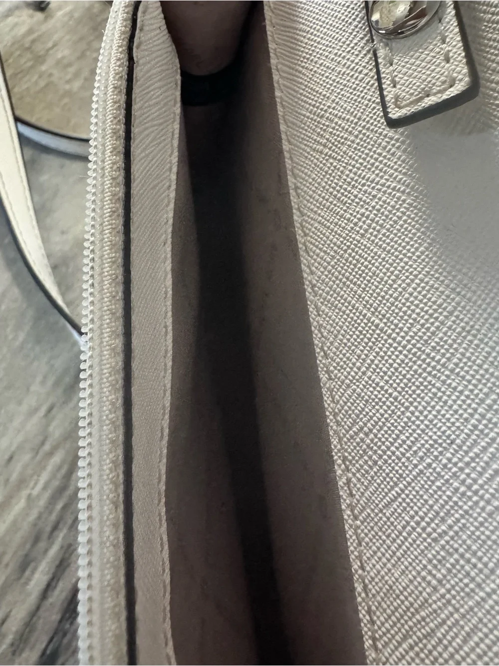 Michael Kors white small crossbag